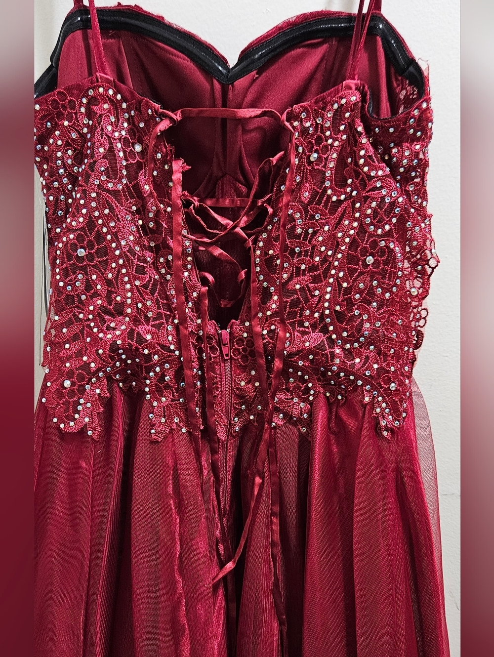 Burgundy Sequin Hearts Juniors' Size Gown - Picture 5 of 9